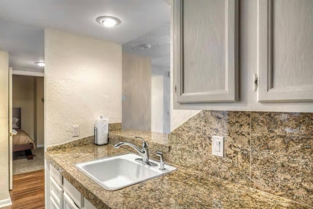 Apartamento 2 Bedroom Heart Of Lodo W/great View/amenities *