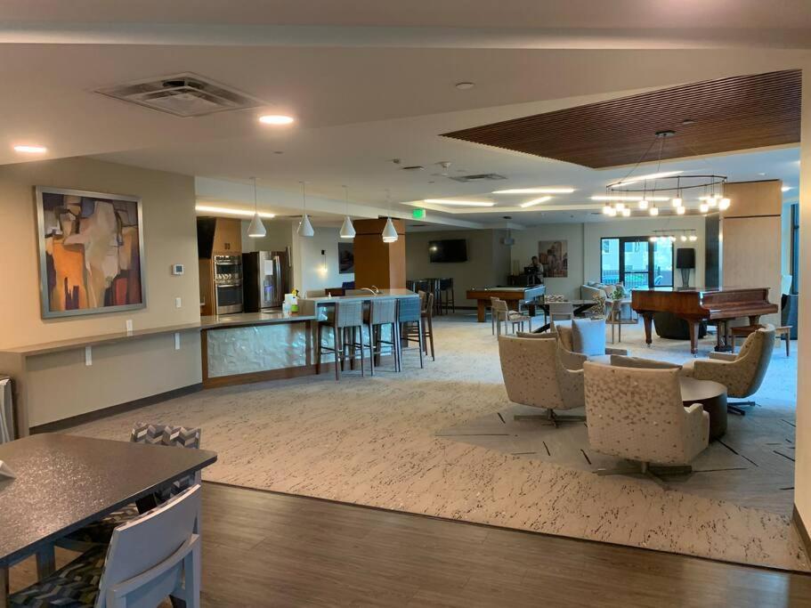 2 Bedroom Heart Of Lodo W/great View/amenities Apartamento