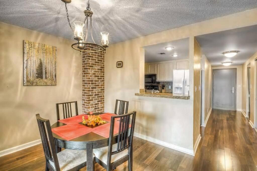 2 Bedroom Heart Of Lodo W/great View/amenities Apartamento DEN