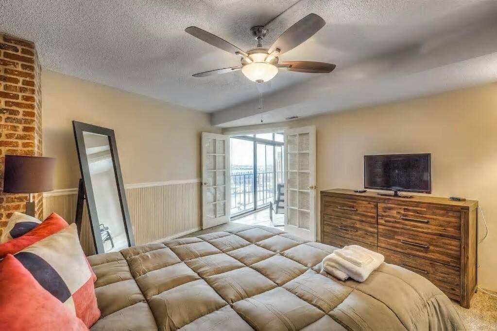 2 Bedroom Heart Of Lodo W/great View/amenities Apartamento